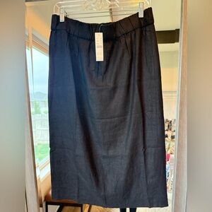 NWTClassic Black Linen pull on skirt